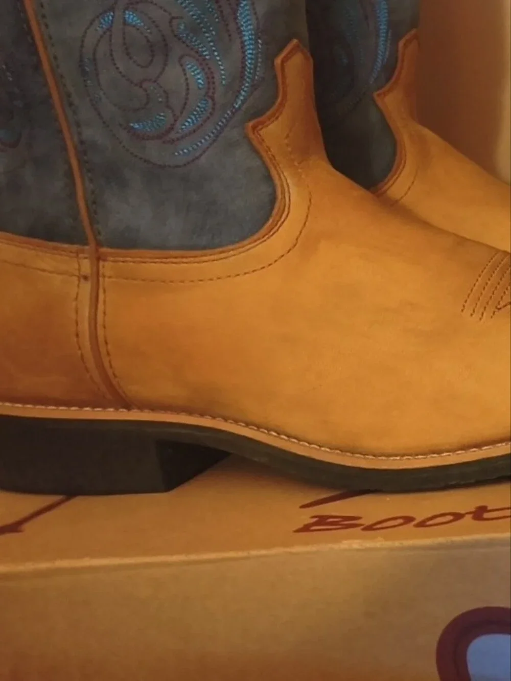 Twisted X Tan and Blue Men's Western Boots with Burgundy Logo